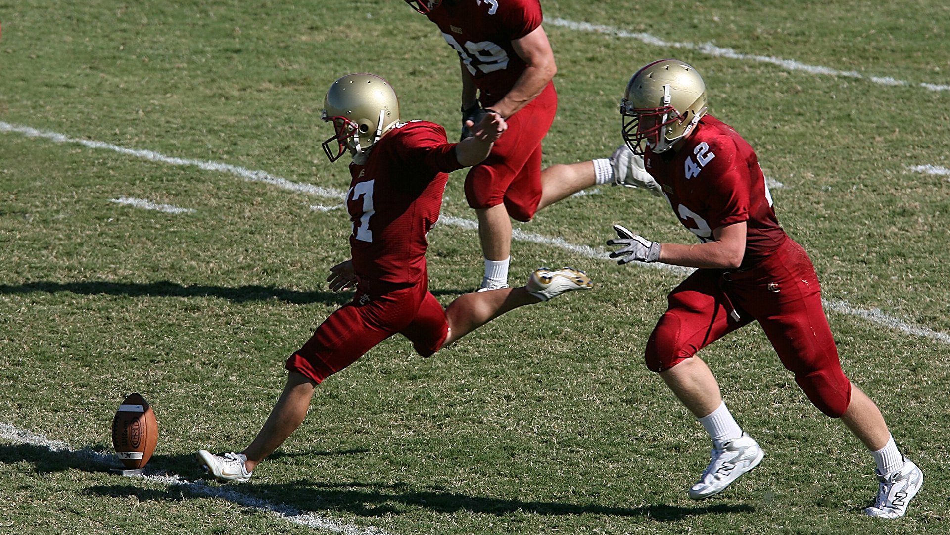 乐鱼vip-五大联赛是否强化非持球球员在进攻端的空间跑动配合，五大联赛非欧名额